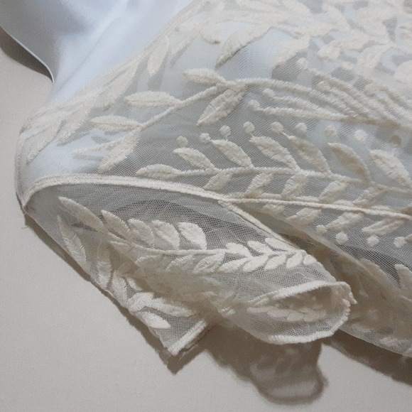 Elegant Cream Lace Top Sheer Women XL/TG Embroidered Beach Cover-up Y2k Fairy - Picture 2 of 5